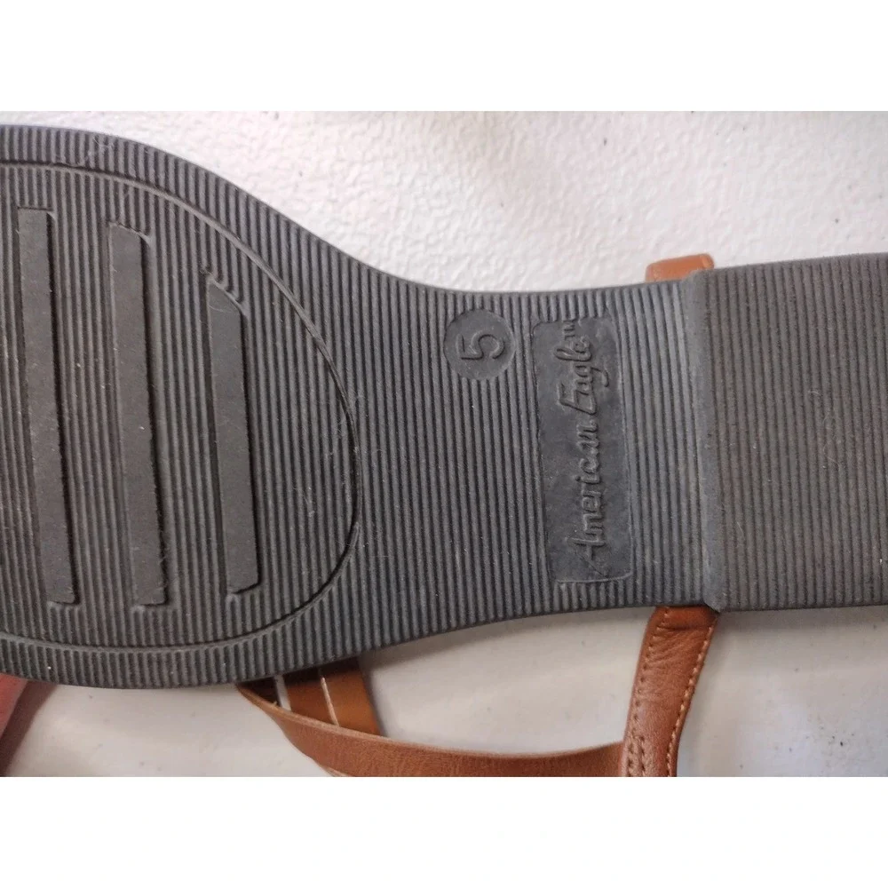 American Eagle‎ Kids Brown Woven Strap Thong Sandals Size 5